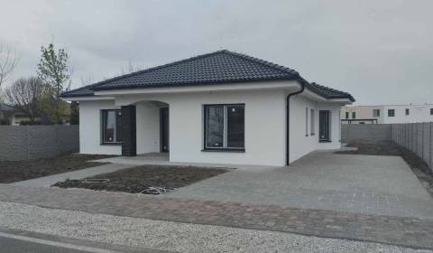 Kaufen Einfamilienhaus, Einfamilienhaus, Adyho, Dunajská Streda, Slowa