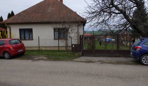 Zľava 10.000,-€ Na predaj rodinný dom v Sľažanoch