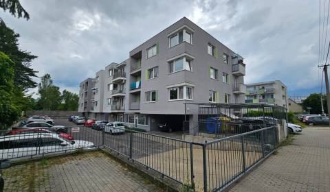 Kaufen 3-Zimmer-Wohnung, 3-Zimmer-Wohnung, Na piesku, Bratislava - Ruž