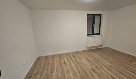 Kaufen 2-Zimmer-Wohnung, 2-Zimmer-Wohnung, Priemyselná, Dunajská Stred
