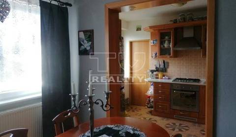 Kaufen 4-Zimmer-Wohnung, Ilava, Slowakei