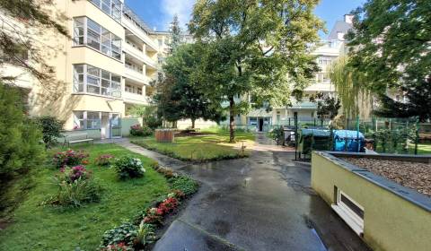 Mieten 2-Zimmer-Wohnung, 2-Zimmer-Wohnung, Cintorínska, Bratislava - S
