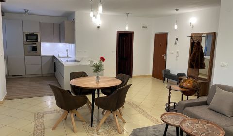 Mieten 3-Zimmer-Wohnung, 3-Zimmer-Wohnung, Šustekova, Bratislava - Pet