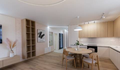 Kaufen 3-Zimmer-Wohnung, 3-Zimmer-Wohnung, Liptovská Teplá, Ružomberok