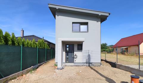 Kaufen Einfamilienhaus, Einfamilienhaus, Vansovej, Púchov, Slowakei