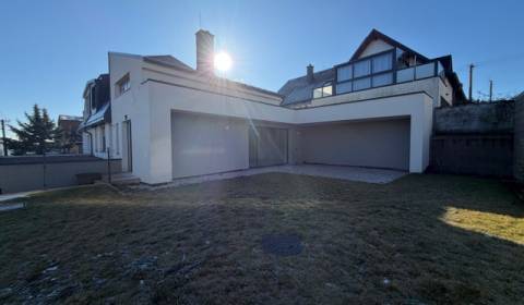 Kaufen Einfamilienhaus, Einfamilienhaus, Bratislava - Nové Mesto, Slow