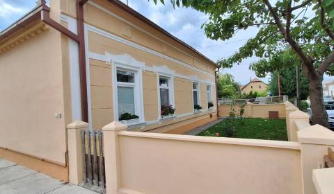 Kaufen Einfamilienhaus, Einfamilienhaus, Komárno, Slowakei