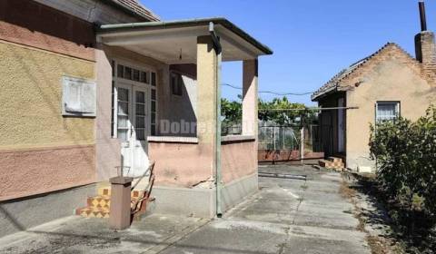 Kaufen Einfamilienhaus, Einfamilienhaus, Dvory nad Žitavou, Nové Zámky