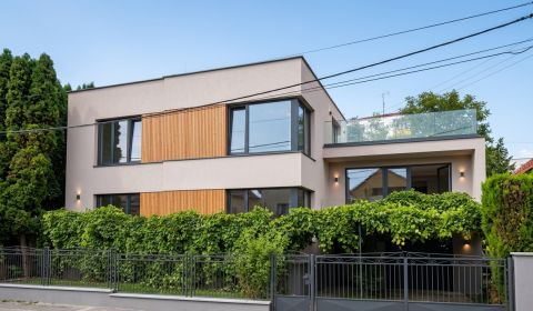 Kaufen Einfamilienhaus, Einfamilienhaus, J.A. Komenského, Zvolen, Slow