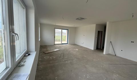 Kaufen Einfamilienhaus, Einfamilienhaus, Jedľová, Senec, Slowakei