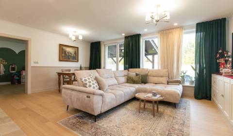Einfamilienhaus zu mieten in Bratislava