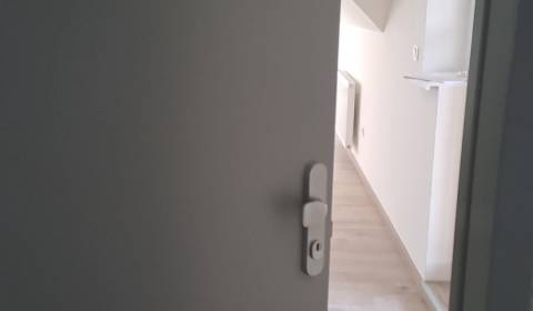 Kaufen 2-Zimmer-Wohnung, 2-Zimmer-Wohnung, Nitra, Slowakei