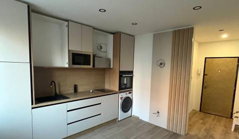 Mieten 1-Zimmer-Wohnung, 1-Zimmer-Wohnung, T. Vansovej, Nové Zámky, Sl