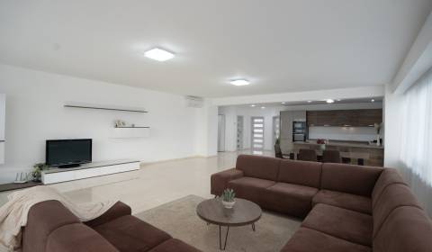 Kaufen 3-Zimmer-Wohnung, 3-Zimmer-Wohnung, Ilava, Slowakei