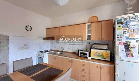Kaufen 3-Zimmer-Wohnung, Prievidza, Slowakei