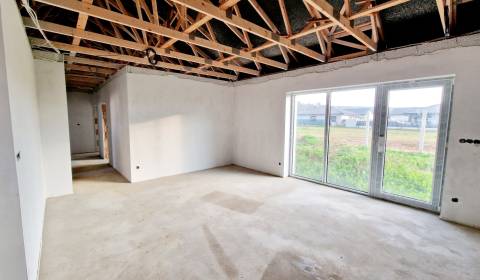 Kaufen Einfamilienhaus, Einfamilienhaus, Pod Stráňou, Piešťany, Slowak