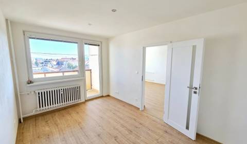 Kaufen 3-Zimmer-Wohnung, 3-Zimmer-Wohnung, Hlohovec, Slowakei