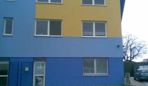 Büros, Dvojkrížna, zu vermieten, Bratislava - Podunajské Biskupice, Sl