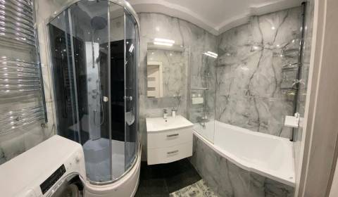 Kaufen 3-Zimmer-Wohnung, 3-Zimmer-Wohnung, Centrum, Topoľčany, Slowake