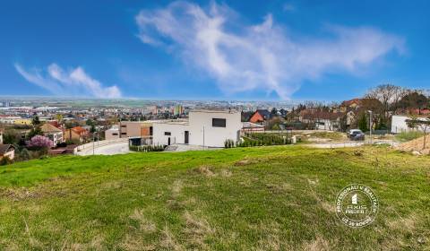 Baugrund, Pod zemným vrchom, Bratislava - Rača