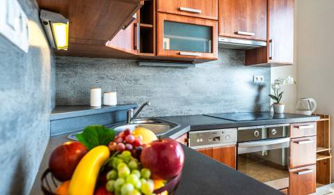 Kaufen 2-Zimmer-Wohnung, 2-Zimmer-Wohnung, Tr. SNP, Košice - Západ, Sl