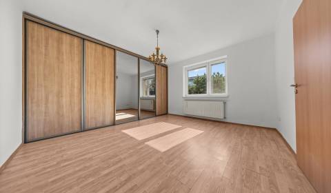 Kaufen Einfamilienhaus, Einfamilienhaus, Poštová, Senec, Slowakei