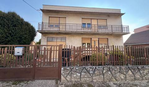 Kaufen Einfamilienhaus, Einfamilienhaus, Komárno, Slowakei