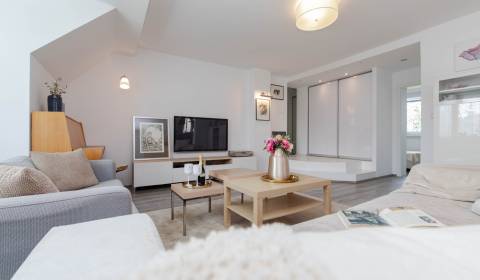 Kaufen 4-Zimmer-Wohnung, 4-Zimmer-Wohnung, Brnianska, Bratislava - Sta