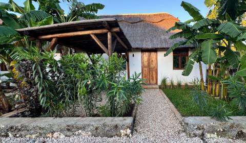 ZU VERKAUFEN STUDIO-APARTMENT IN ZARIA GARDEN BUNGALOWS