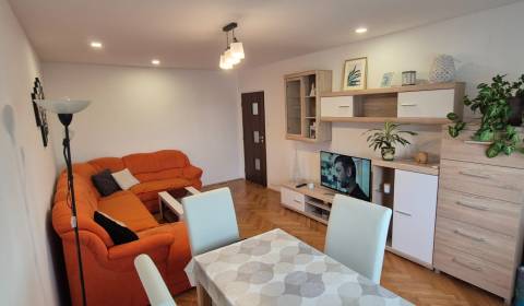 Kaufen 3-Zimmer-Wohnung, 3-Zimmer-Wohnung, Gogoľova, Nové Zámky, Slowa
