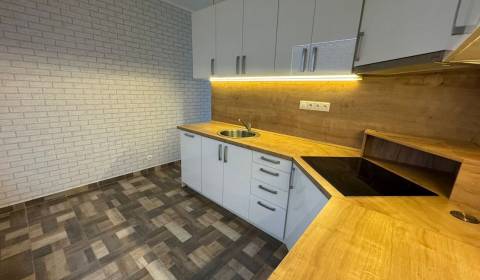 Kaufen 3-Zimmer-Wohnung, 3-Zimmer-Wohnung, Janka Kráľa, Levice, Slowak
