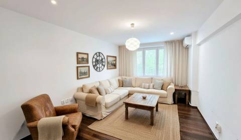 Kaufen 3-Zimmer-Wohnung, 3-Zimmer-Wohnung, Royova, Piešťany, Slowakei