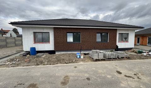 Kaufen Einfamilienhaus, Einfamilienhaus, Dunajská Streda, Slowakei