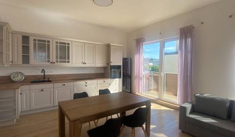 Mieten 3-Zimmer-Wohnung, 3-Zimmer-Wohnung, Pivovarská, Nitra, Slowakei