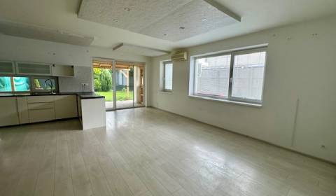 Kaufen 4-Zimmer-Wohnung, 4-Zimmer-Wohnung, Pivonková, Senec, Slowakei