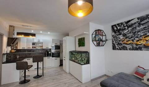 Mieten 3-Zimmer-Wohnung, 3-Zimmer-Wohnung, Dlhé Hony, Poprad, Slowakei