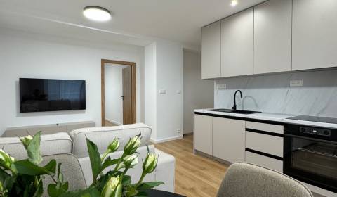 Mieten 2-Zimmer-Wohnung, 2-Zimmer-Wohnung, Námestie Slobody, Humenné, 