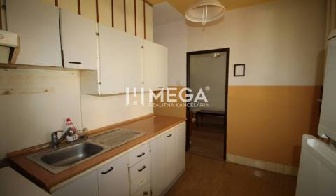 Kaufen 3-Zimmer-Wohnung, 3-Zimmer-Wohnung, Dobrianského, Humenné, Slow