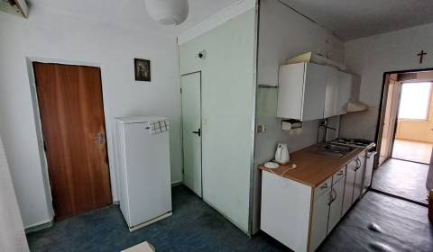 Kaufen 3-Zimmer-Wohnung, 3-Zimmer-Wohnung, Bystrická cesta, Ružomberok