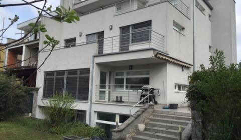 Kaufen Einfamilienhaus, Einfamilienhaus, Bratislava - Dúbravka, Slowak