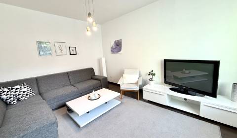 Mieten 3-Zimmer-Wohnung, 3-Zimmer-Wohnung, Mudrochova, Senica, Slowake