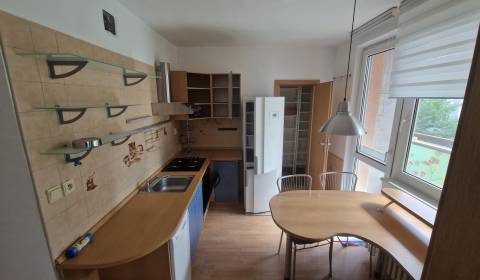 Mieten 3-Zimmer-Wohnung, 3-Zimmer-Wohnung, Železničiarska, Galanta, Sl