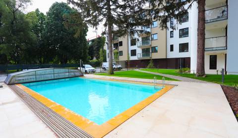 Mieten 3-Zimmer-Wohnung, 3-Zimmer-Wohnung, Šafárikova, Piešťany, Slowa