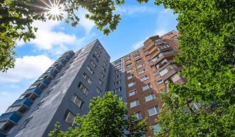 Kaufen 4-Zimmer-Wohnung, 4-Zimmer-Wohnung, Jána Smreka, Bratislava - D