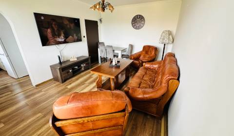 Kaufen 3-Zimmer-Wohnung, 3-Zimmer-Wohnung, Javorová, Spišská Nová Ves,