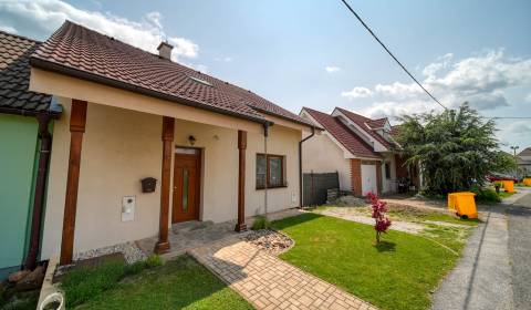 Kaufen Einfamilienhaus, Einfamilienhaus, Zákostolská, Piešťany, Slowak