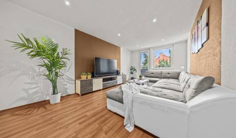 Kaufen 3-Zimmer-Wohnung, 3-Zimmer-Wohnung, Družstevná, Senec, Slowakei