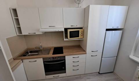 Mieten 1-Zimmer-Wohnung, 1-Zimmer-Wohnung, 1. Československej brigády,