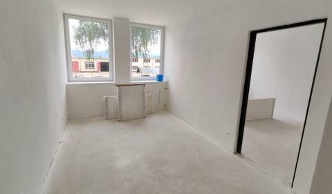 Kaufen 3-Zimmer-Wohnung, 3-Zimmer-Wohnung, Chocholná-Velčice, Trenčín,