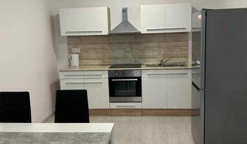 Mieten 2-Zimmer-Wohnung, 2-Zimmer-Wohnung, Za dráhou, Pezinok, Slowake